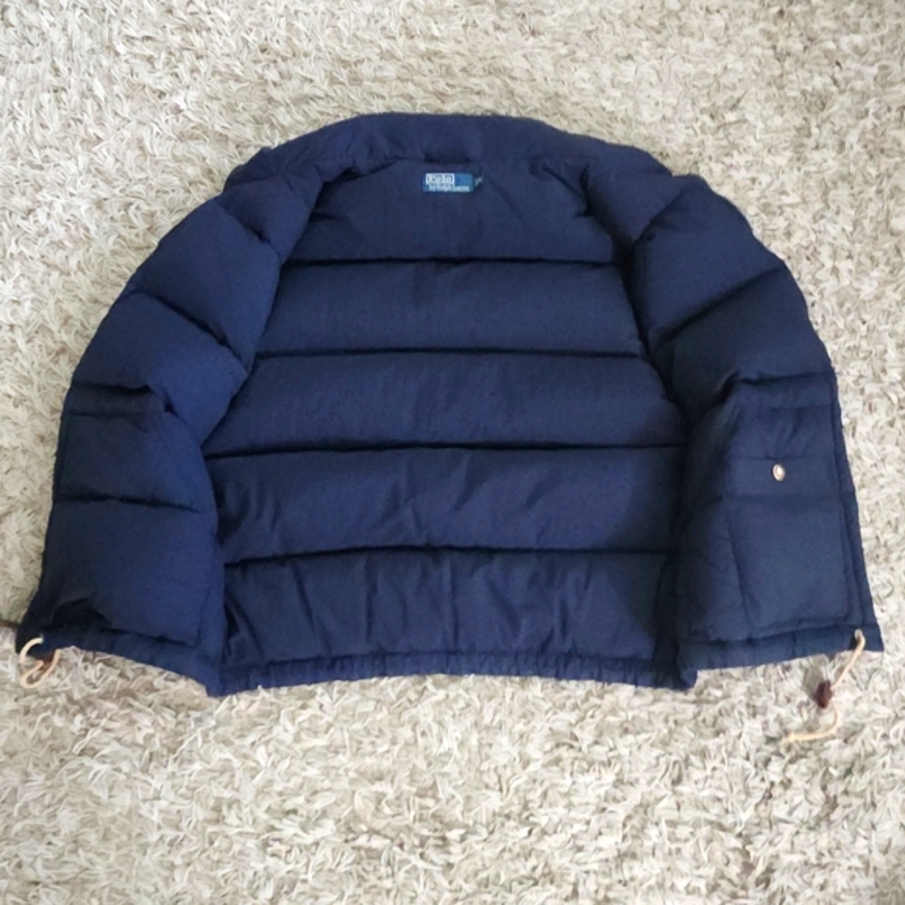 Vest - Picture 5 of 10